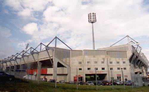 Stade Roudourou - Außenansicht