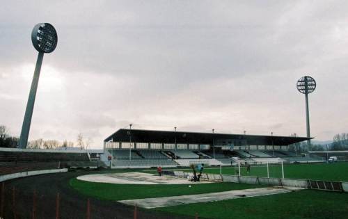 Mestský Stadion - Haupttribüne Vorderansicht